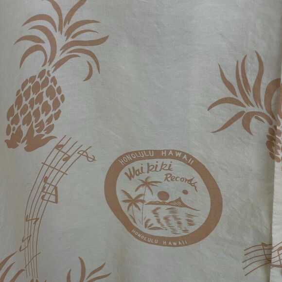 Hawaiian Togs Mens Shirt Extra Large XL Button Up Cotton Camp Shirt Guitar Luau - Picture 5 of 11